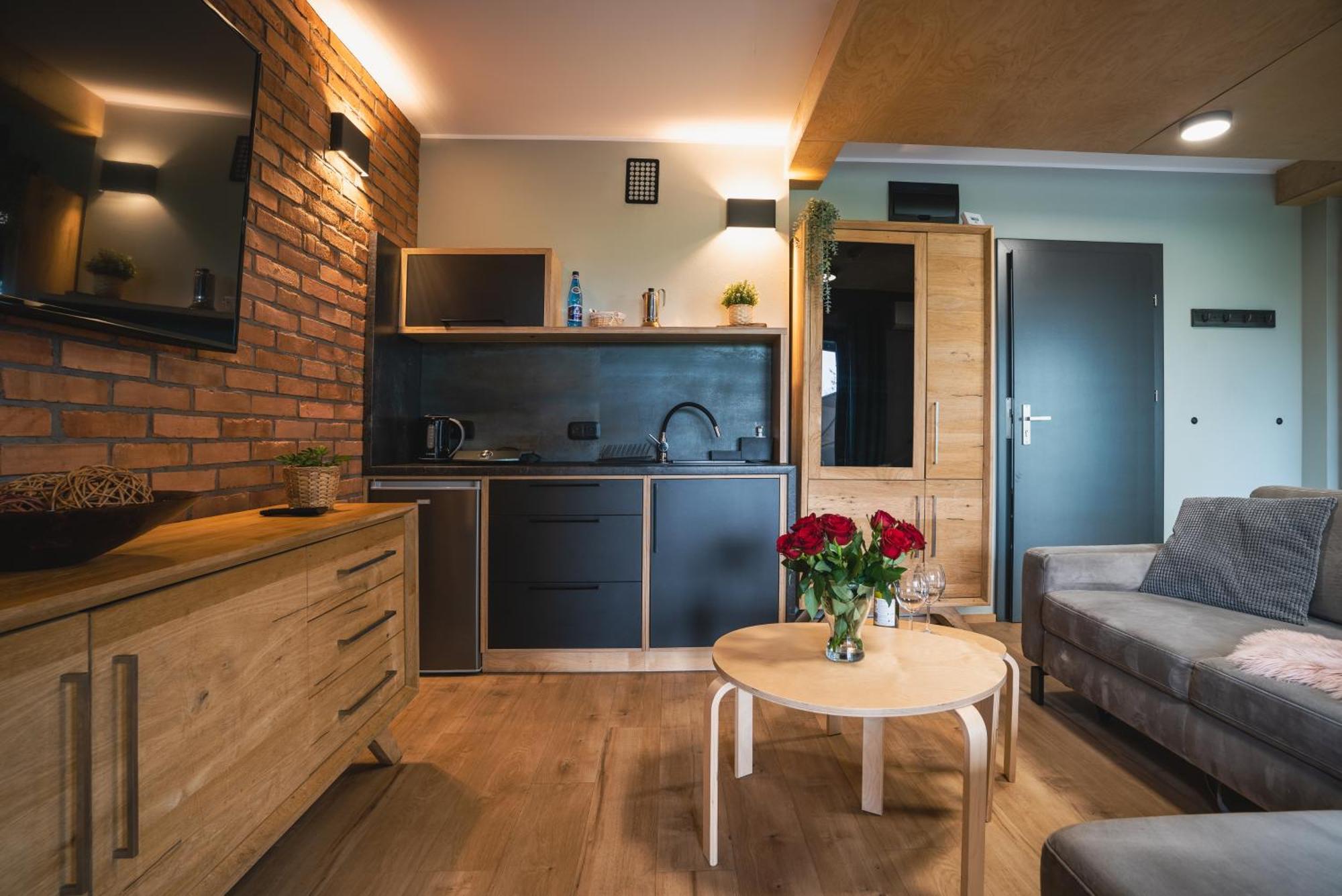 H&G Boutique Apartments Oswiecim Luaran gambar